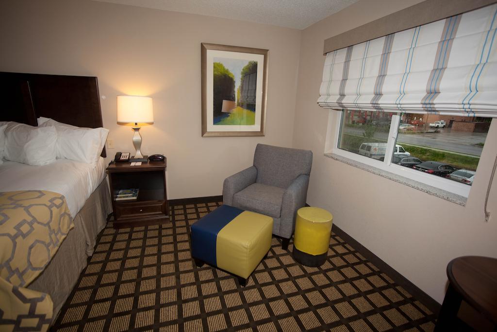Baymont By Wyndham Erie Hotel Kearsarge Екстериор снимка